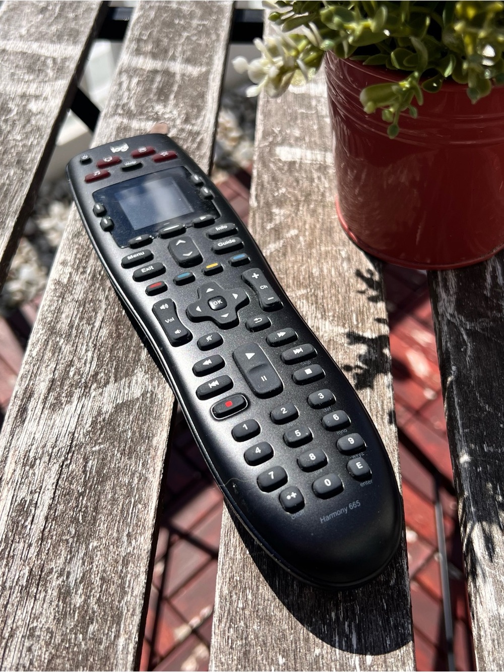 Logitech Harmony 665 Remote Control
